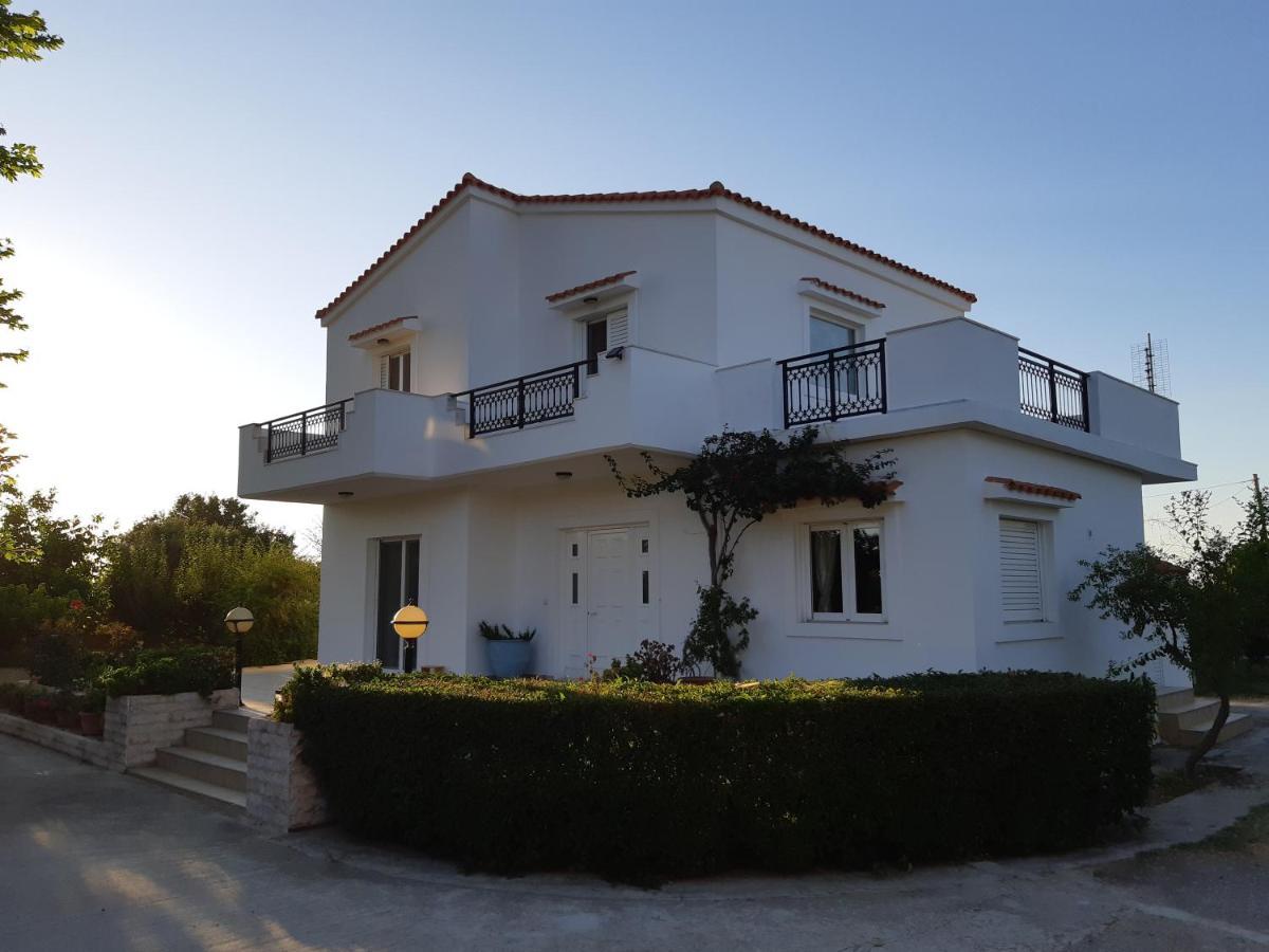 Swan House Panoramic View - Near The Sea Villa Ziparion ภายนอก รูปภาพ