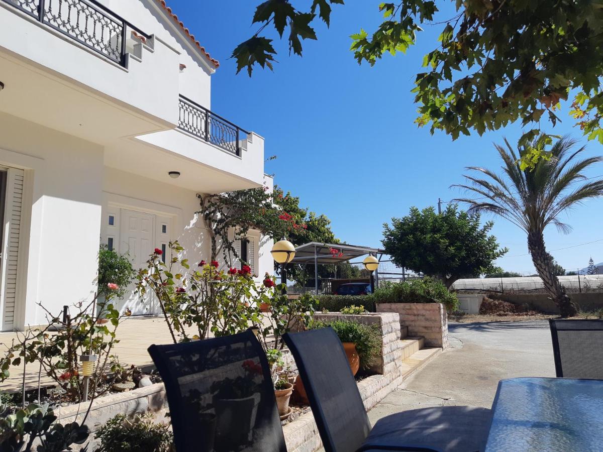 Swan House Panoramic View - Near The Sea Villa Ziparion ภายนอก รูปภาพ